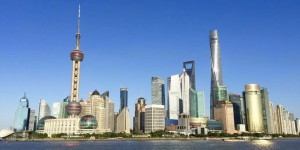 上海市人民政府发布培育“元宇宙”新赛道、促进智能终端产业高质量发展行动方案通知