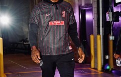 说出来你别不信，NBA现役这5人不用担心破产 詹皇躺着赚钱