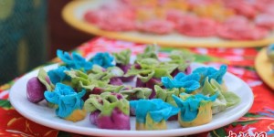 冬至大如年 新疆博湖县万枚“五彩饺子”迎新年