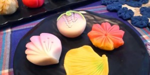 度日如诗！新疆美食“达人”缘何迷上唐菓子？