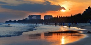 打响“第一枪”的三亚，现在怎么样了？