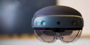 军用HoloLens 2曝光，用起来就像在玩《使命召唤》