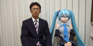 日本不婚族越来越多，部分男性沉迷虚拟人物，并不认为自己是单身