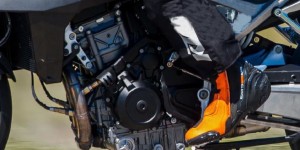 KTM 990 Duke最新谍照曝光，前脸基本定型，即将量产？