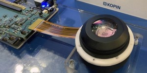 Kopin展示“Lightning”旗舰VR显示器及P95 pancake光学器件