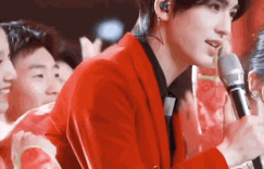 还得是浓颜系的帅哥啊