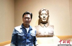 电影《天山之子张仲瀚》剧组主创人员在新疆兵团军垦博物馆感受兵团精神