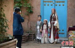 “五一”假期新疆喀什旅游市场“热辣滚烫”