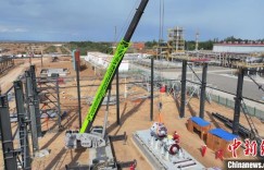 完全国产化40兆帕高压离心式压缩机落地塔里木油田