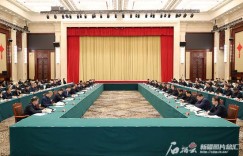 甘肃省党政代表团来疆考察交流