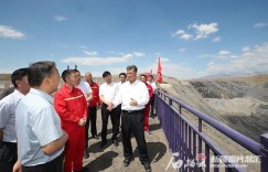 马兴瑞在吐鲁番市调研指导煤田火区治理工作