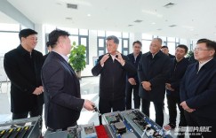 马兴瑞在克拉玛依市调研产业发展和安全稳定工作