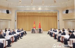 马兴瑞会见吉尔吉斯斯坦副总理托罗巴耶夫