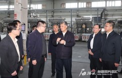 马兴瑞深入阿拉尔市和玛纳斯县调研重点产业发展工作