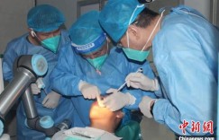 5G远程机器人精准种植牙 福建推进医疗援疆