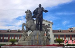 探访新疆兵团军垦博物馆：参观者热情高 日均五千多人