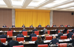 马兴瑞参加自治区政协十三届三次会议农业界和环境资源界联组讨论