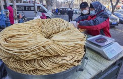 乌鲁木齐逐步有序恢复生产生活