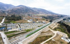 揭秘：历经10余年，新成昆铁路如何突破“不可能”？